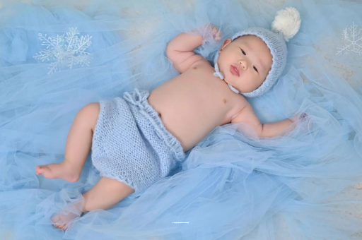 湘西两个月宝宝发热 湘西两个月宝宝发热